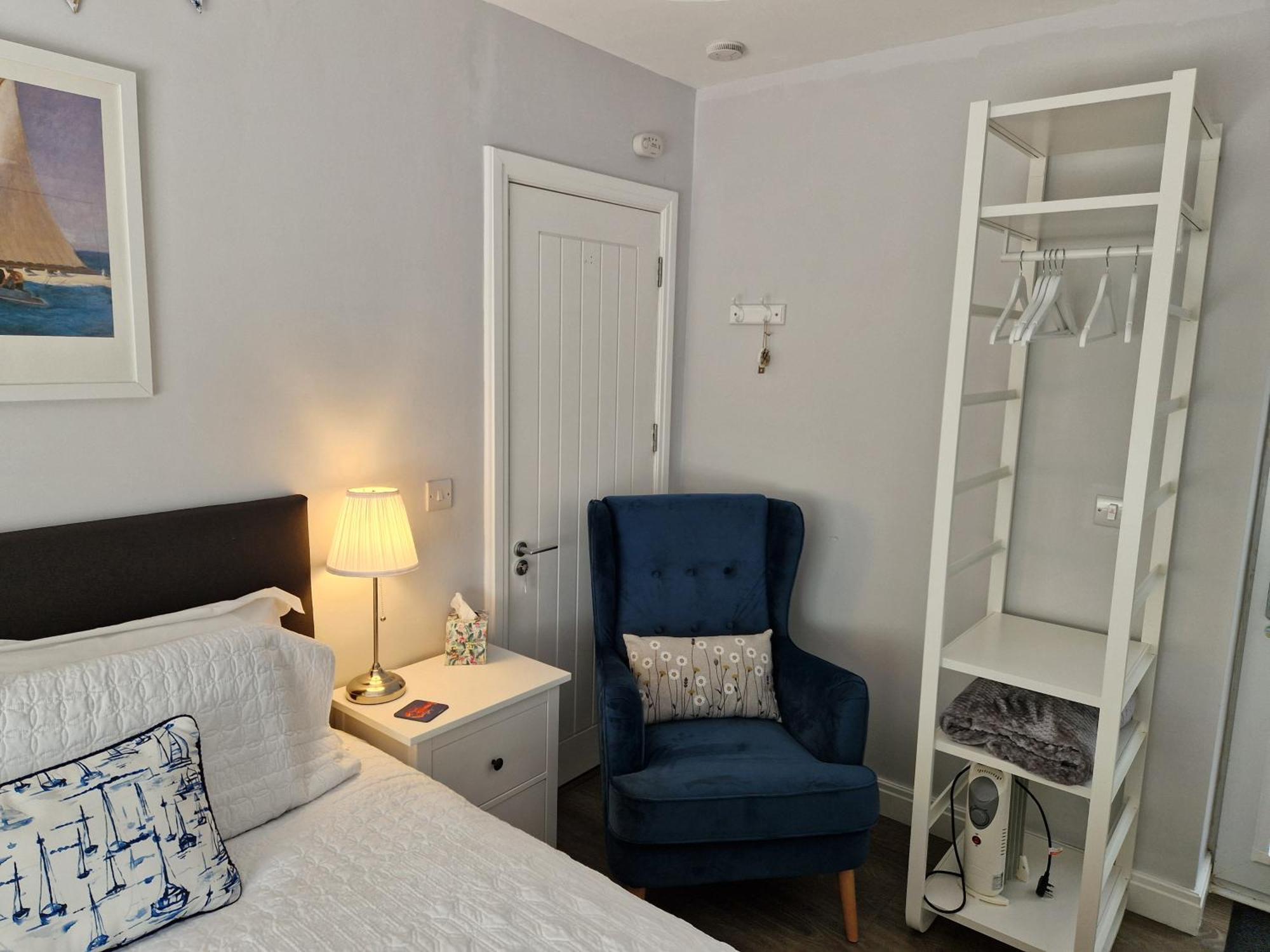 Room On Heath Park Cardiff Bagian luar foto